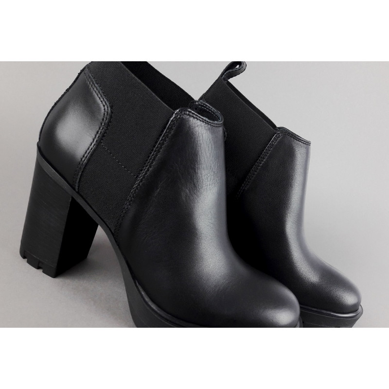 Janet Sport Stivaletto Donna Amanda Pelle Nero Elastico Laterale Prezzo 150,00