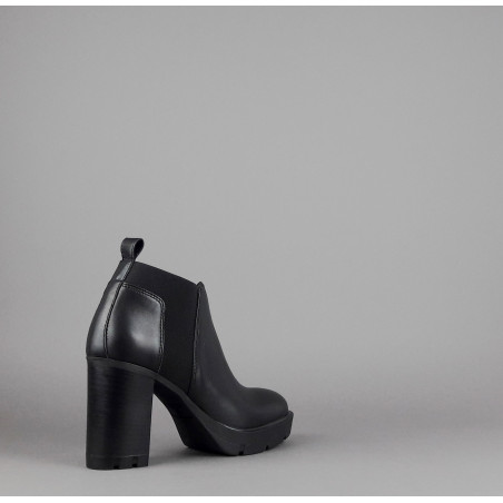 Janet Sport Stivaletto Donna Amanda Pelle Nero Elastico Laterale Prezzo 150,00