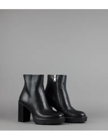 Janet Sport Tronchetto Donna Amanda Pelle Nero Zip Laterale Prezzo 170,00