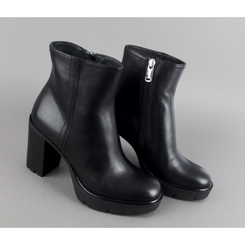 Janet Sport Tronchetto Donna Amanda Pelle Nero Zip Laterale Prezzo 170,00