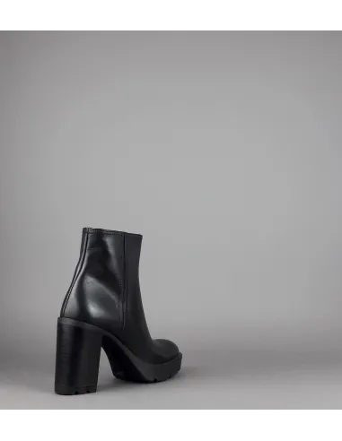 Janet Sport Tronchetto Donna Amanda Pelle Nero Zip Laterale Prezzo 170,00