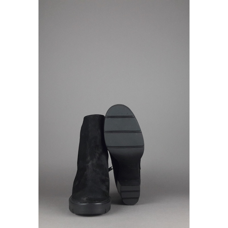 Janet Sport Tronchetto Donna Cicuta Camoscio Nero Prezzo 170,00