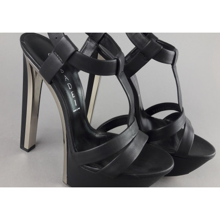Casadei Sandalo Donna Pelle Nappa Nero Prezzo 700,00