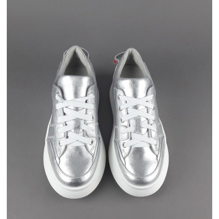 Janet & Janet - - Sneakers Donna Gilda Pelle Laminata Argento Prezzo 180,00