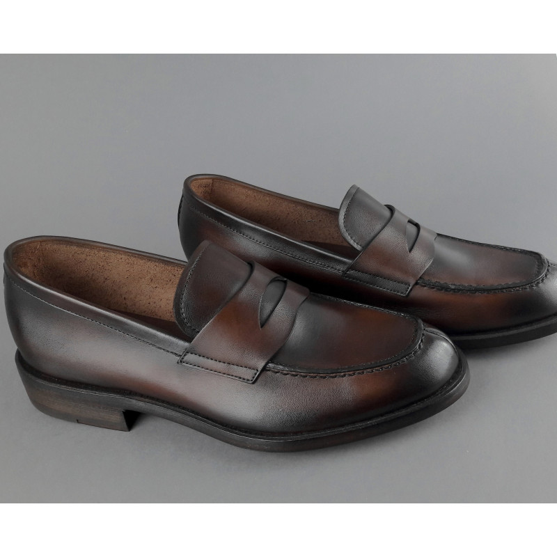 Barrett - - Mocassino Uomo College Vitello Anticato Marrone Scuro Fondo Cuoio Prezzo 395,00