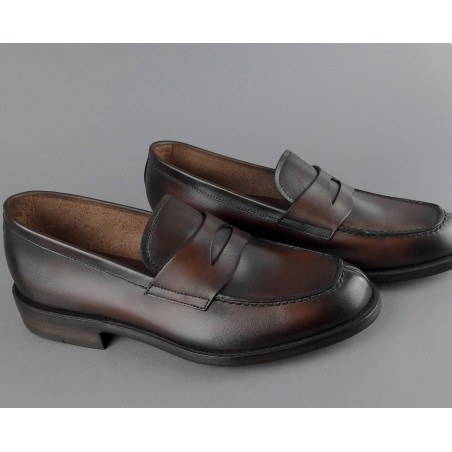 Barrett - - Mocassino Uomo College Vitello Anticato Marrone Scuro Fondo Cuoio Prezzo 395,00