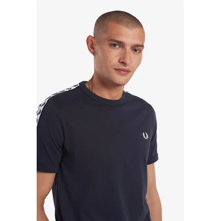 Fred Perry - - T-Shirt Uomo Ringer Cotone Nero Con Fettuccia Prezzo 65,00